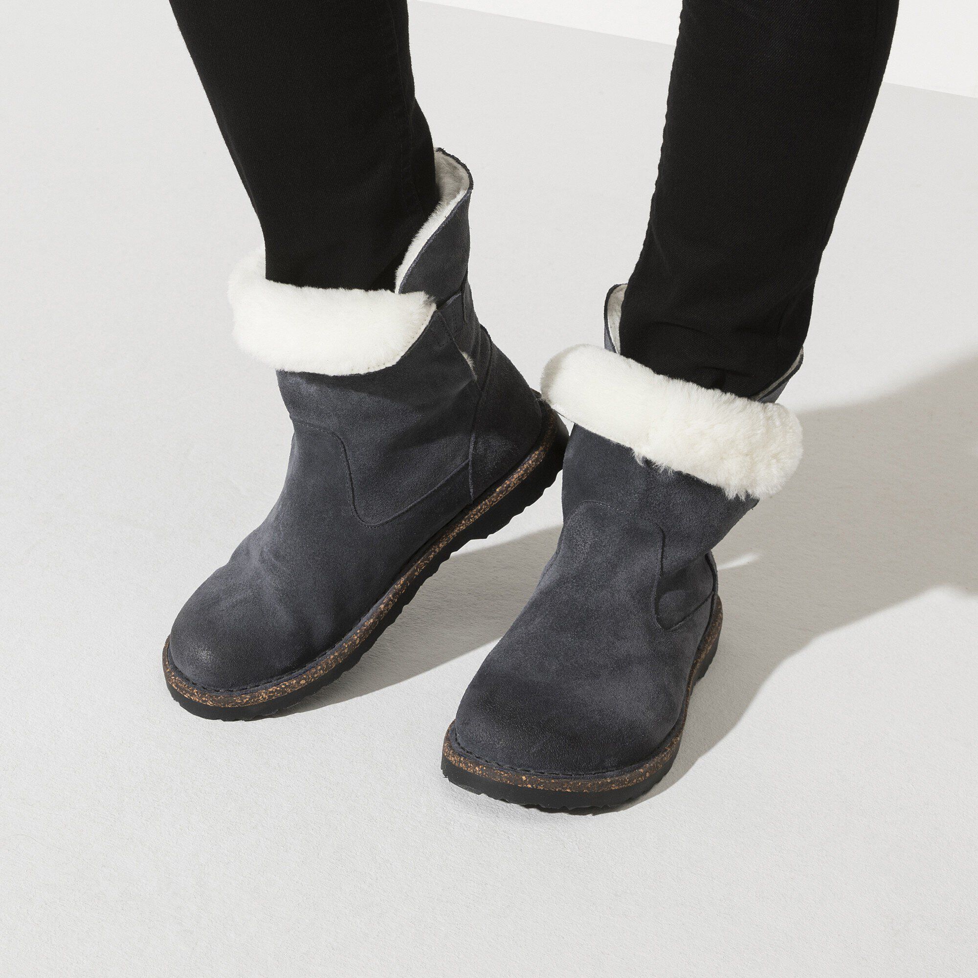 Uppsala Shearling Suede Leather Graphite - Image 7