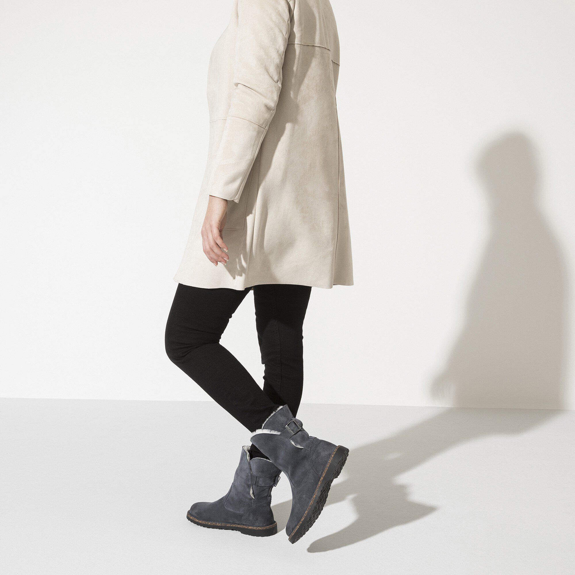 Uppsala Shearling Suede Leather Graphite - Image 5