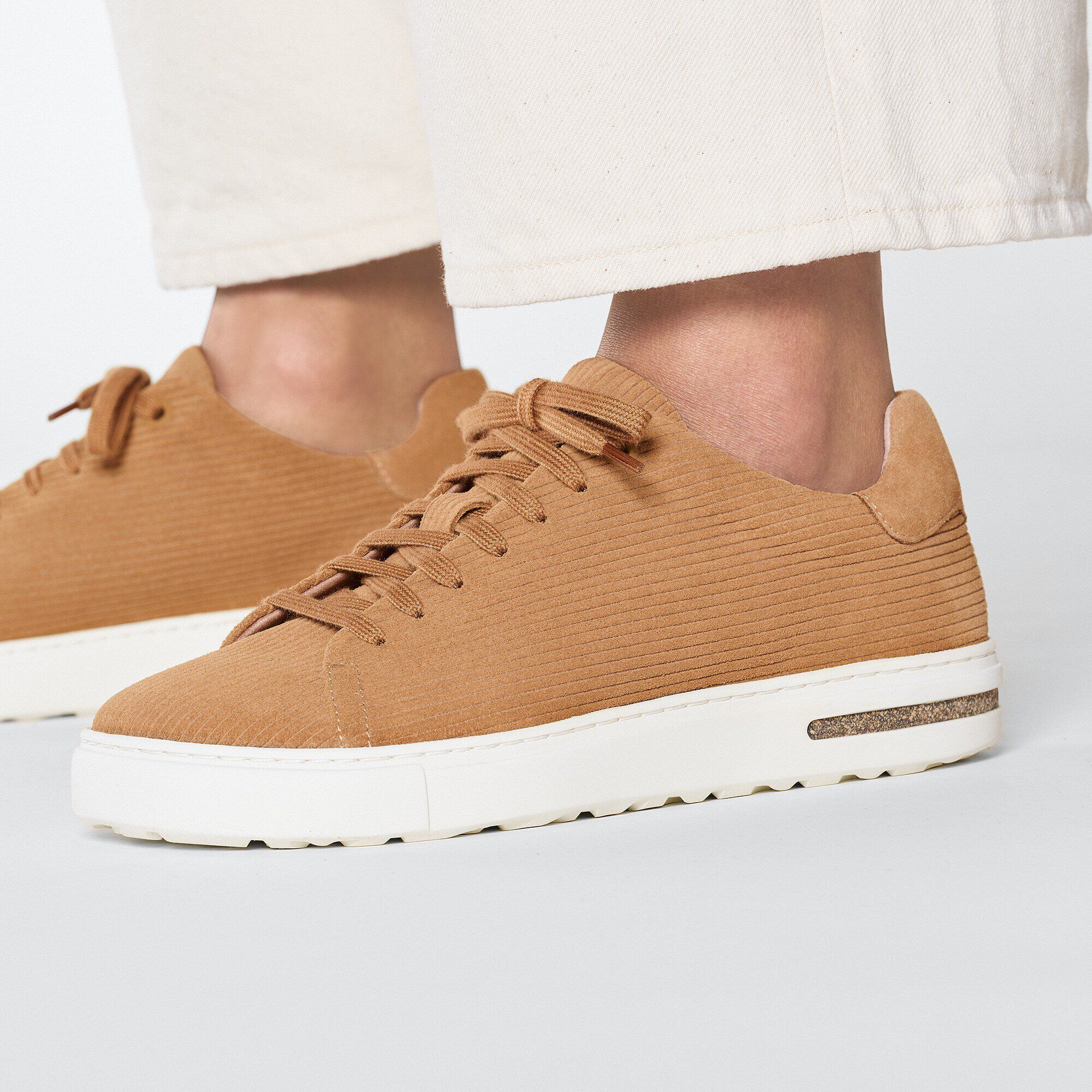 Bend Low Suede Leather Embossed - Image 7