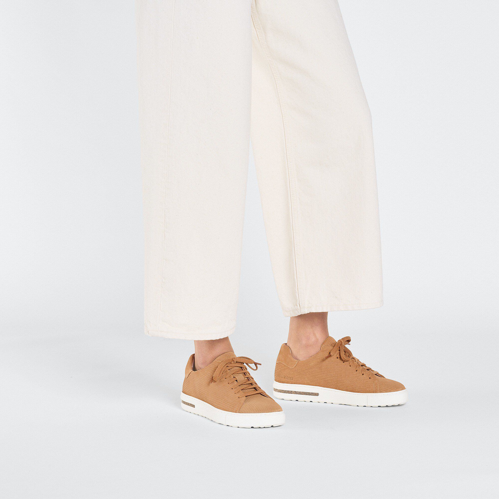 Bend Low Suede Leather Embossed - Image 6