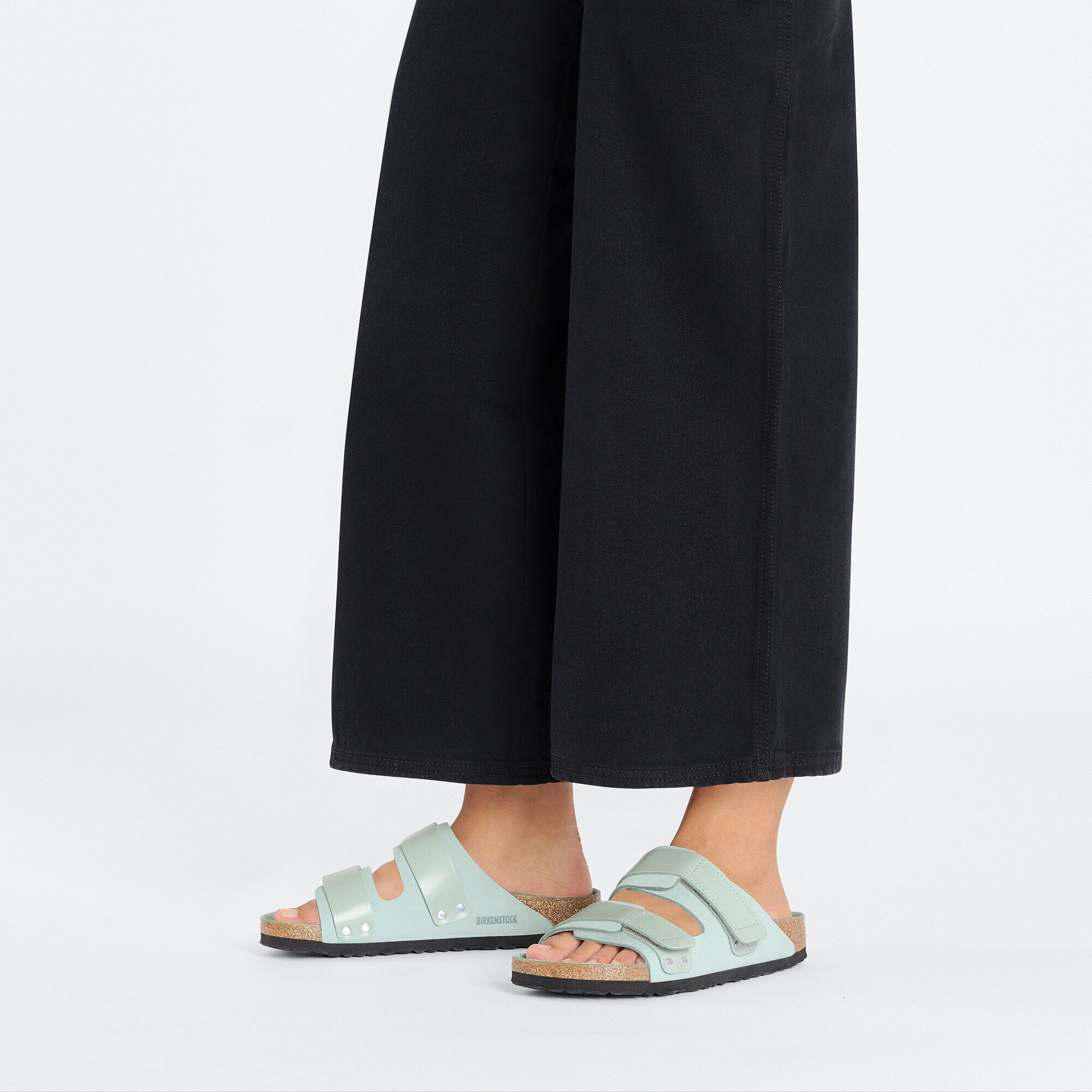 Uji Nubuk Leather - Image 4