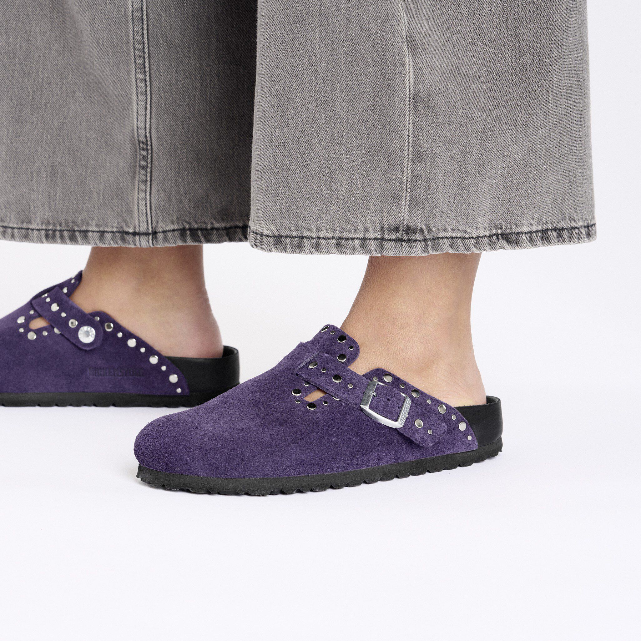 Boston Rivet Suede Leather - Image 8