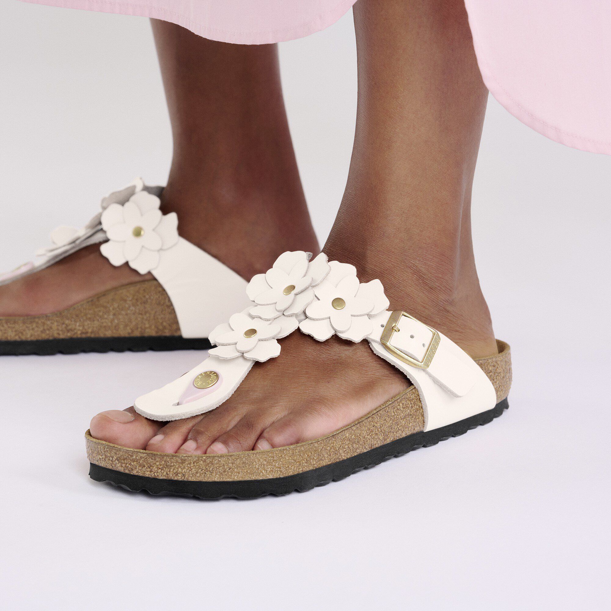 Gizeh Flower Embellishment Natural Leather - Image 7