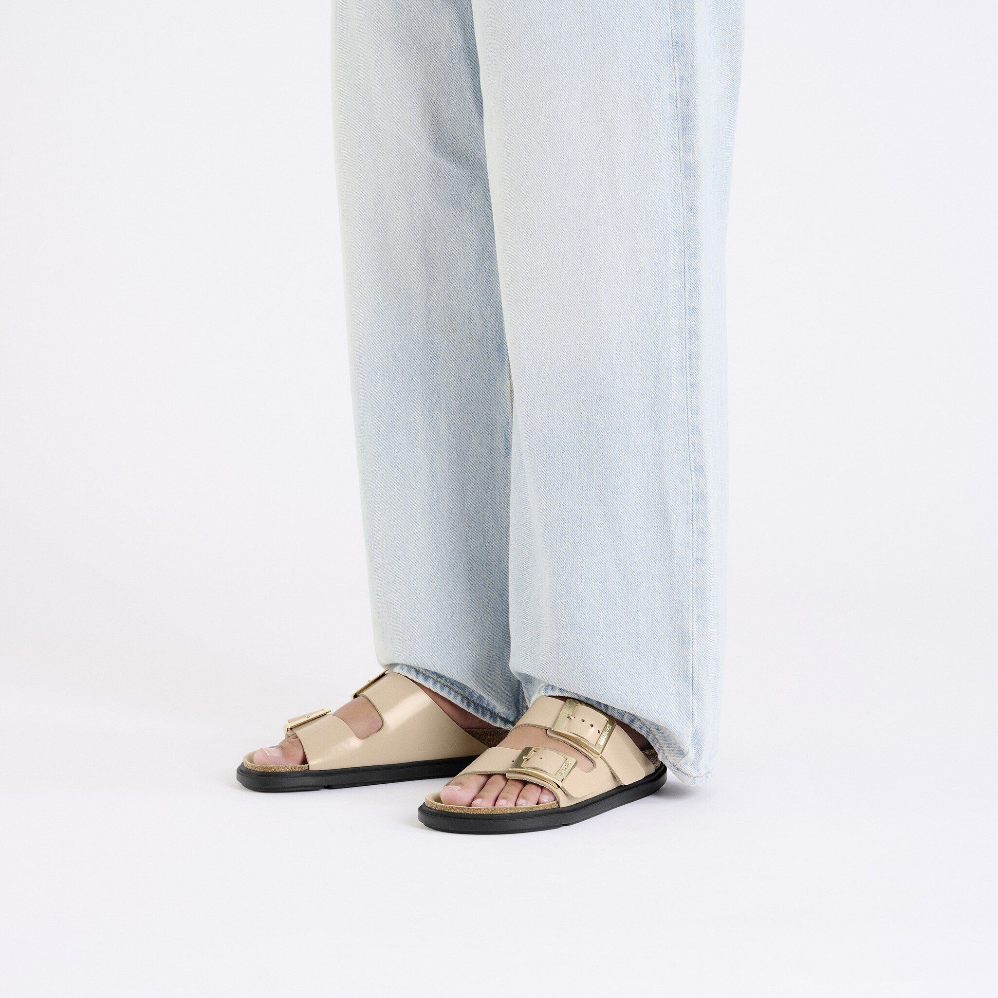 Arizona Droplet Buckle Natural Leather Patent - Image 4